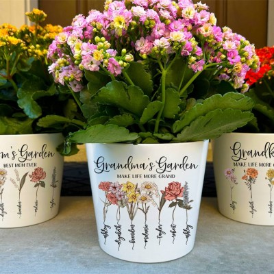 Personalized Flower Pot Grandma's Garden Pot with Grandkids Name For Mother's Day